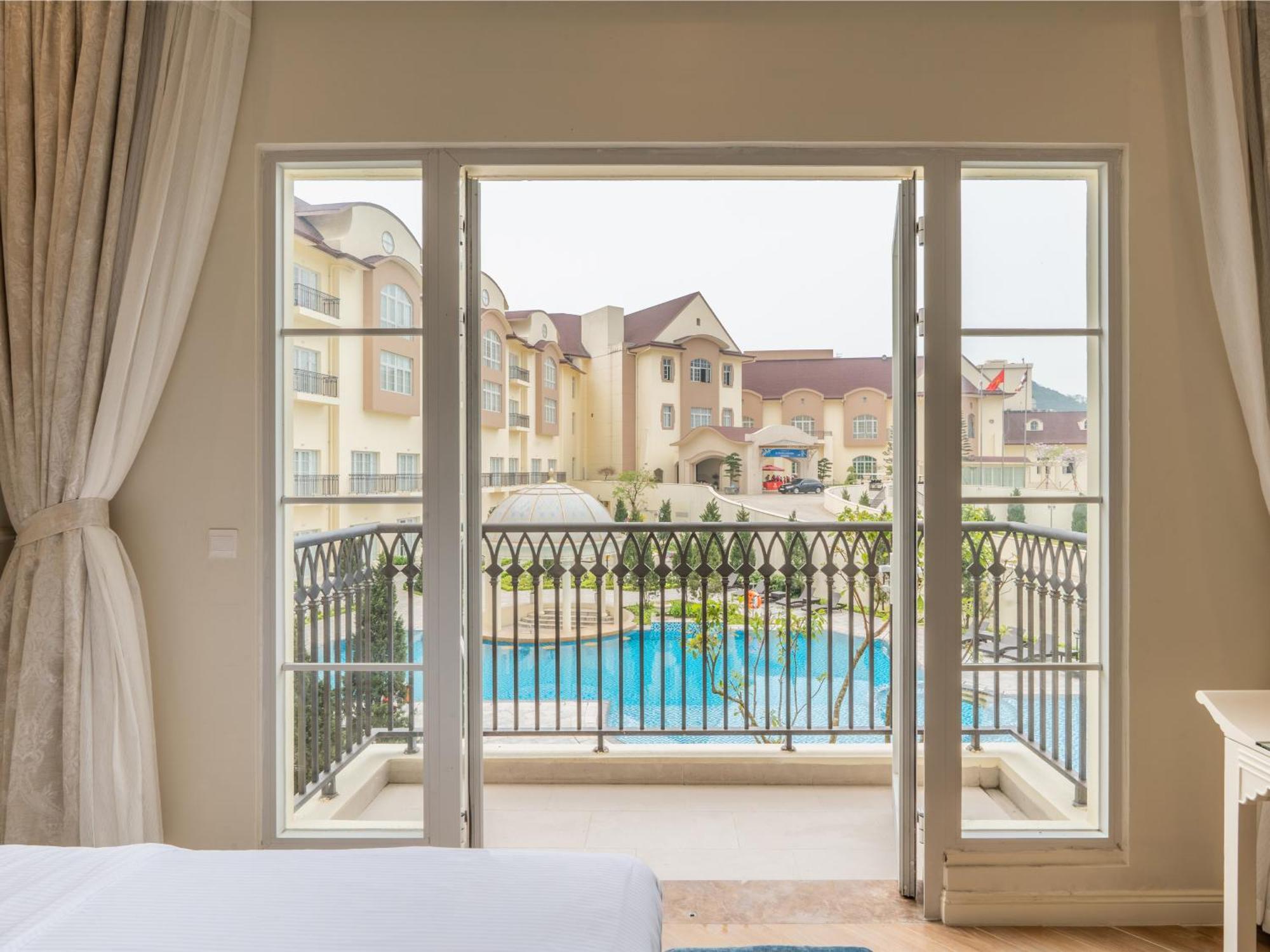 Legend Valley Hotel Ha Nam Phu Ly Exterior foto